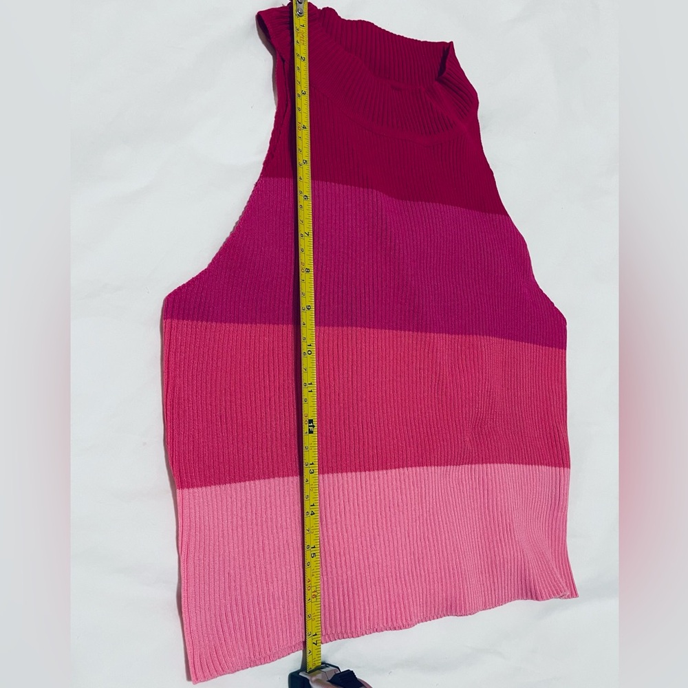 NWOT Stretchy Pink Colorblock Ribbed Halter - Picture 2 of 5